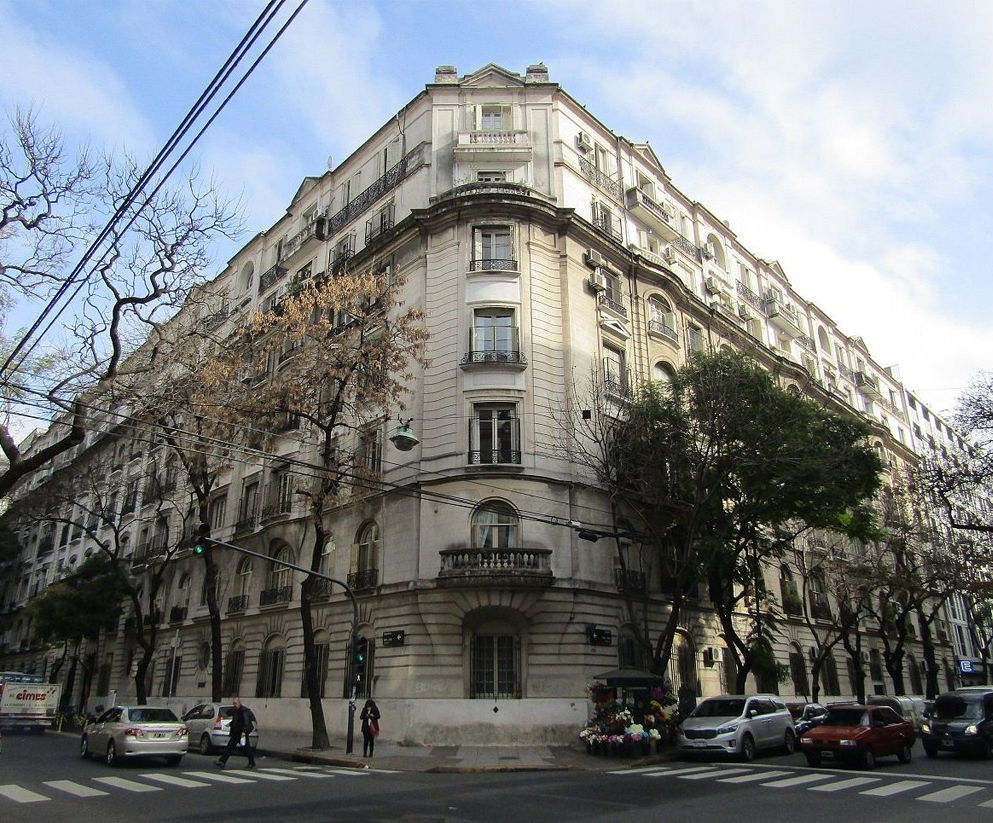 Emblemático edificio Palacio de los Patos del barrio de Palermo de la ciudad de Buenos Aires.