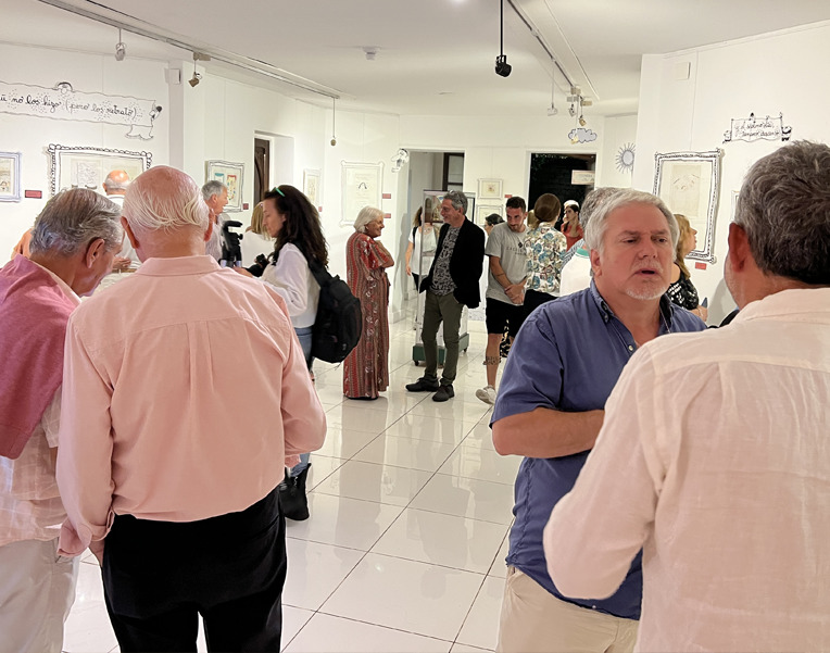 Evento de inauguración de la muestra de Landrú en el museo Castagnino (Mar del Plata).